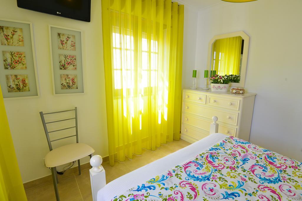 Holidays Nazare Centro חדר תמונה